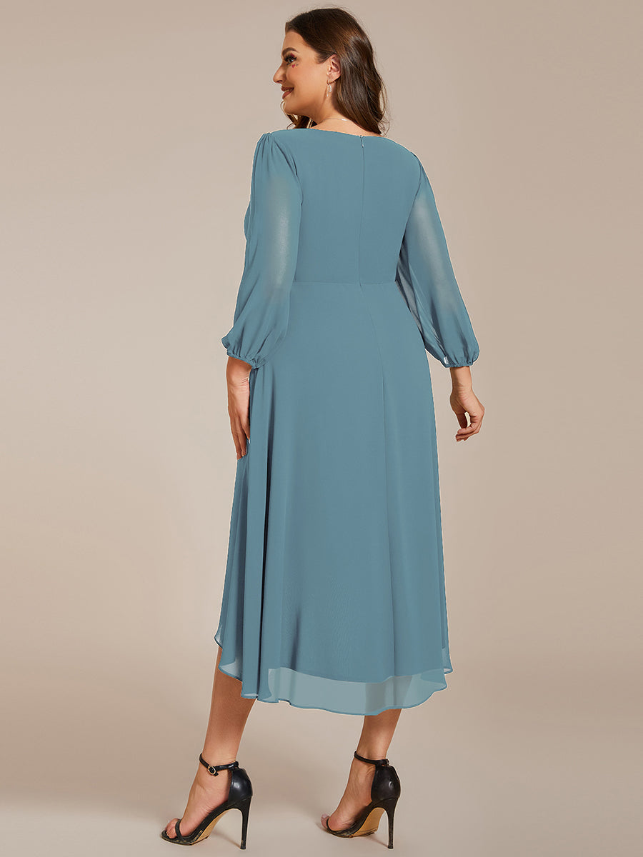 Color=Light teal
