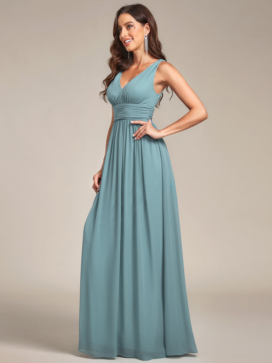 Color=Light teal