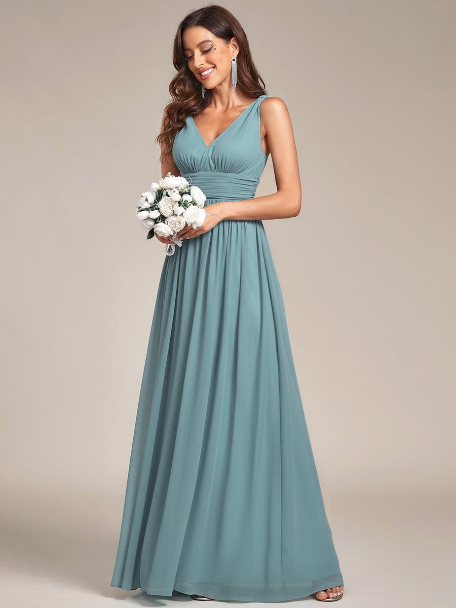 Color=Light teal