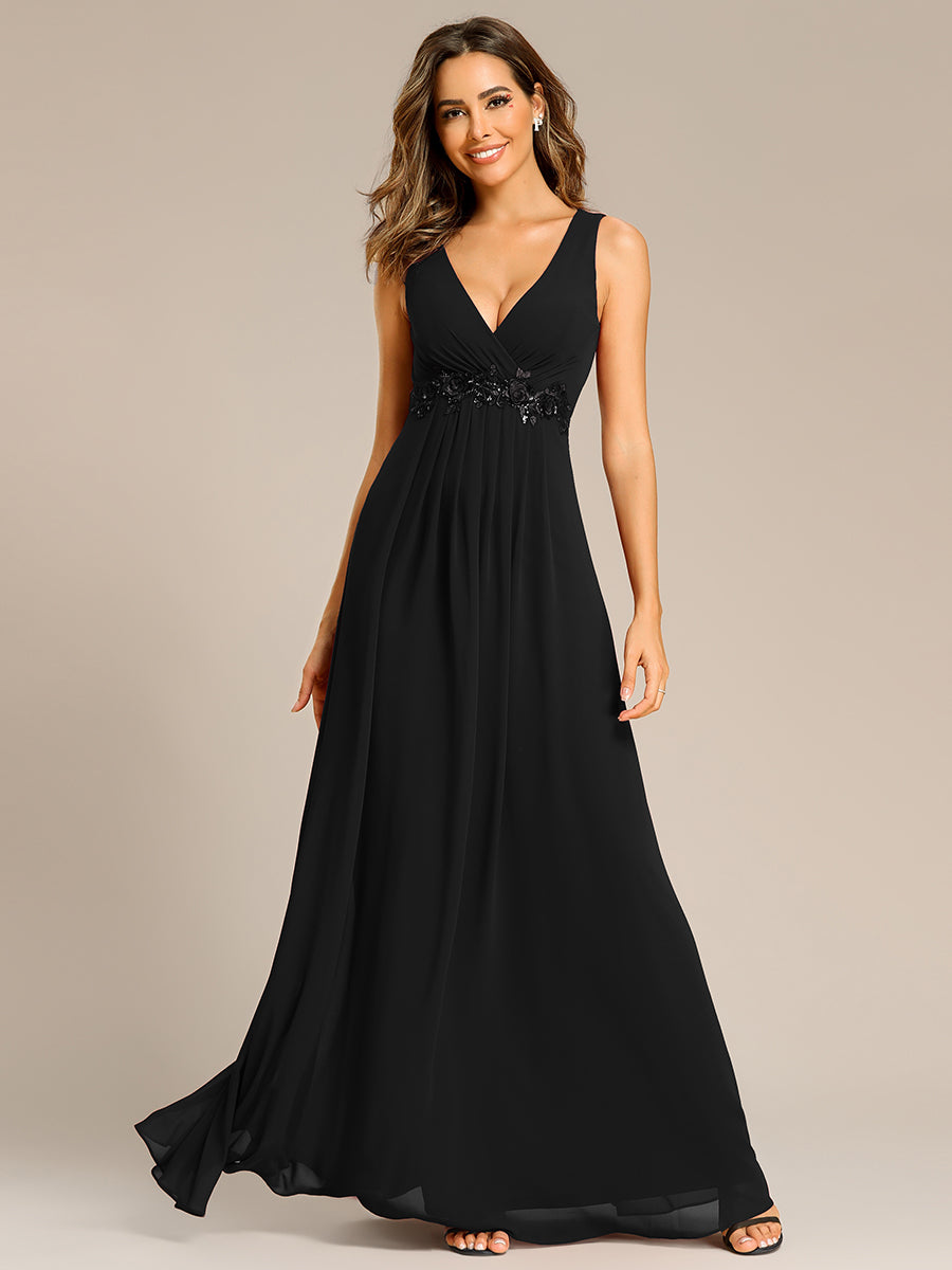 A-Line V Neck Appliques Ruched Wholesale Evening Dresses#Color_Black
