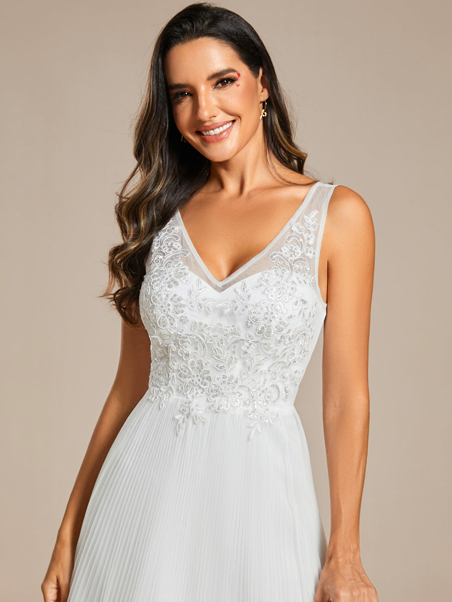 Elegant Appliques Chiffon A-Line Floor Length V Neck Sleeveless Wholesale Evening Dress