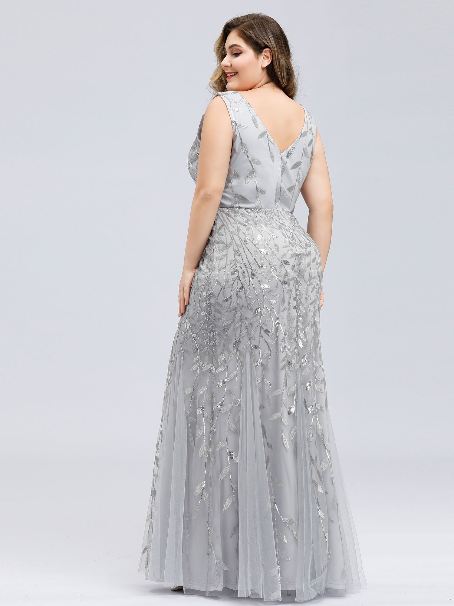 Color=Silver | plus-size-sequin-fishtail-wholesaleevening-dresses-for-women-epp7886-Silver 2