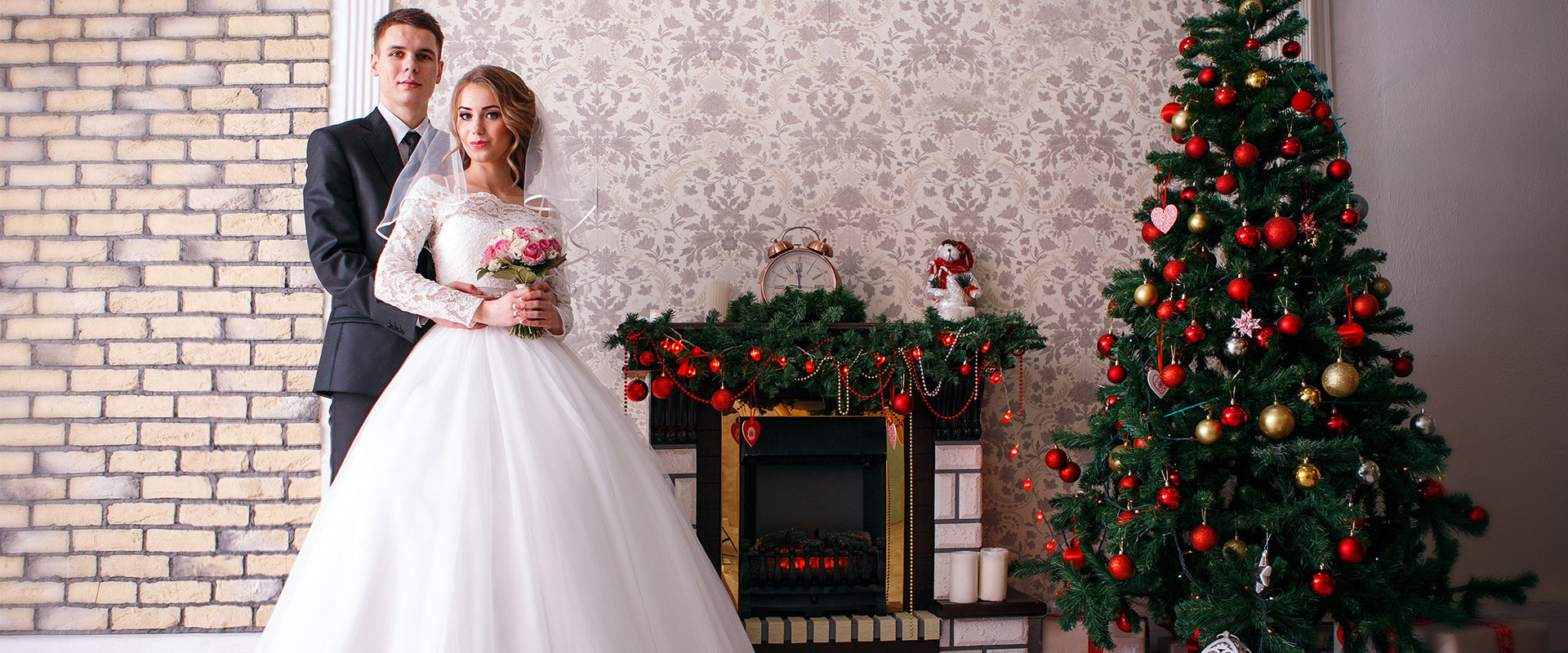 Full of Holiday Cheer: Christmas Wedding Ideas