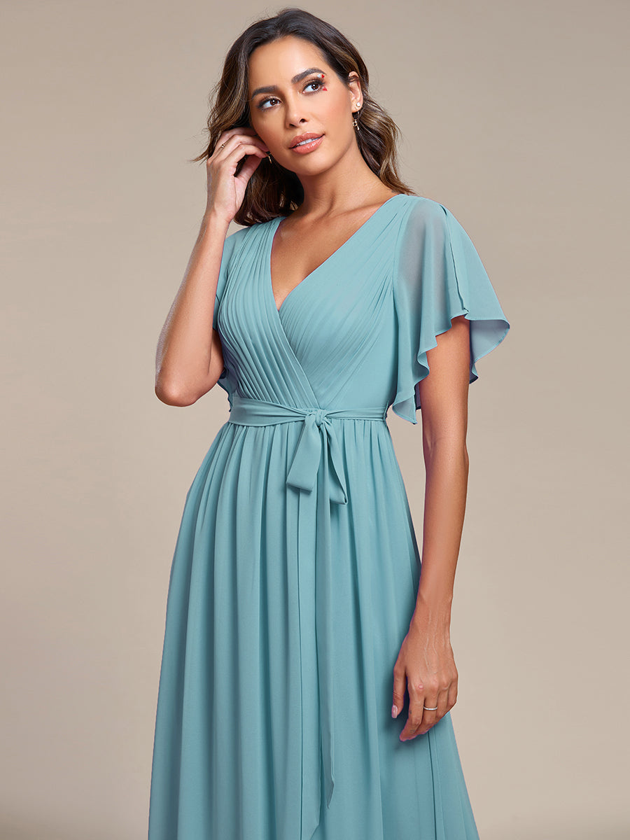 Color=Light teal