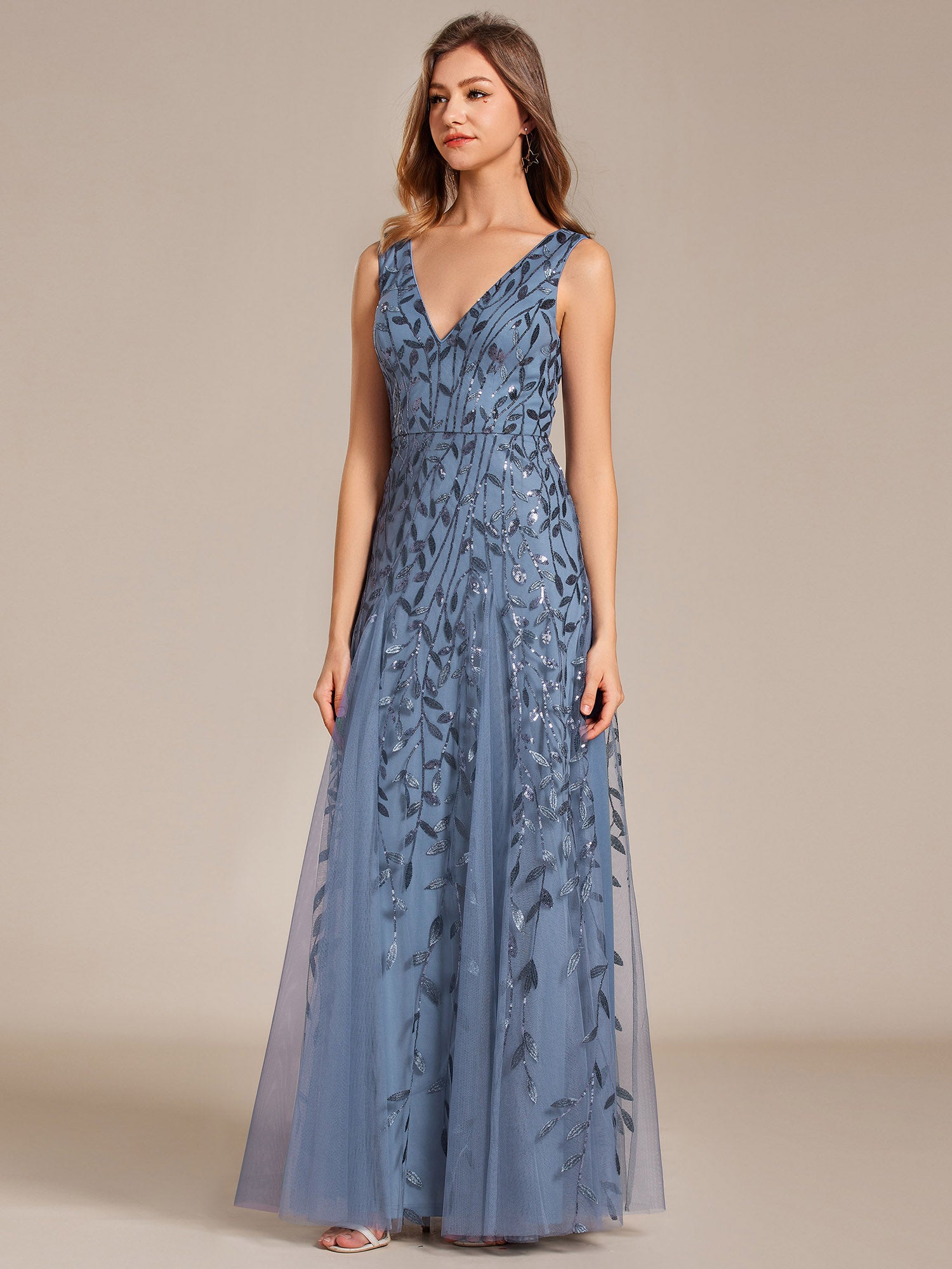 Color=Dusty Blue