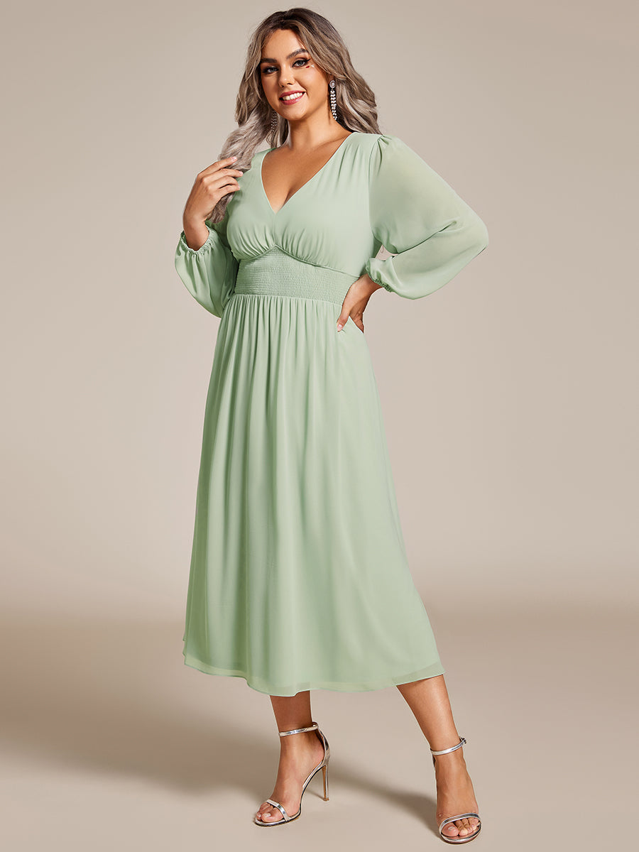 Plus Size Knee Length Chiffon Wholesale Wedding Guest Dresses With Long Sleeves #Color_Mint Green