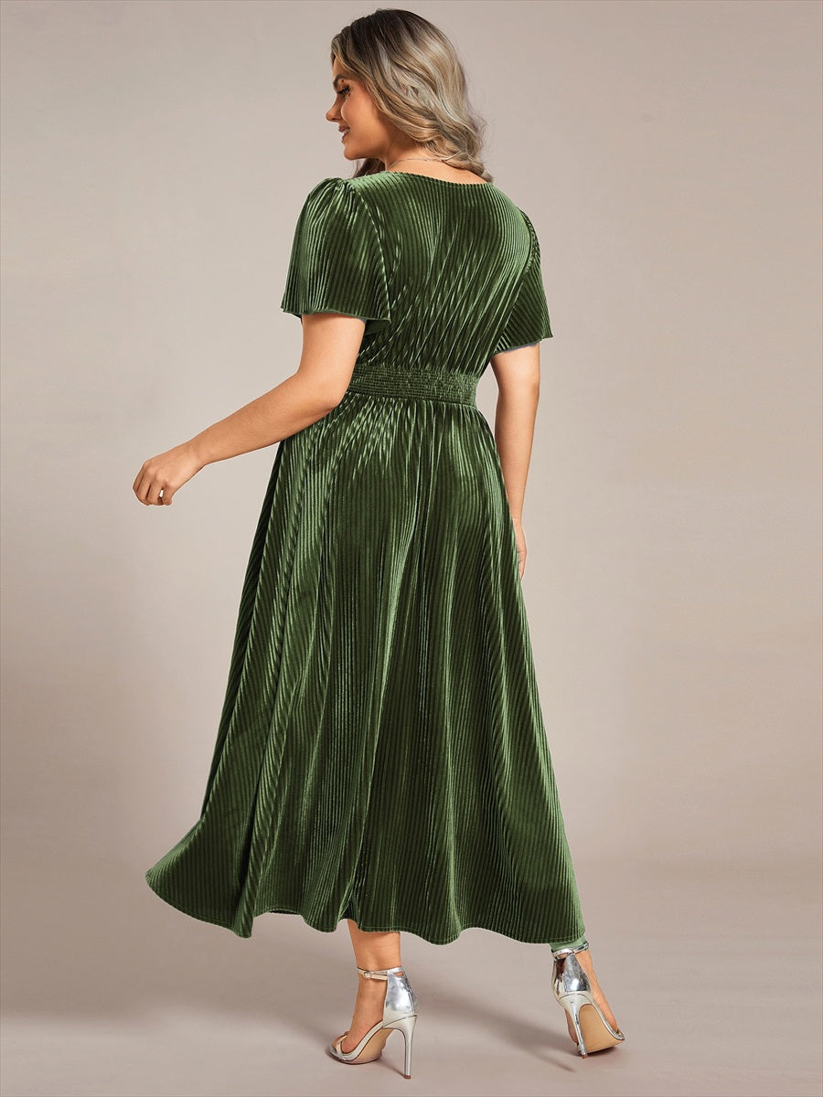 Color=Olive Green | Plus-Size-V-Neck Tea Length Velvet Wedding Guest Dresses-Olive Green 2