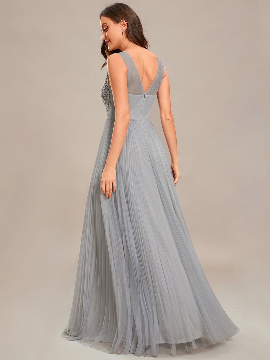 Color=Grey | Elegant  Appliques  Chiffon A-Line Floor Length V Neck Sleeveless Wholesale Evening Dress-Grey 5