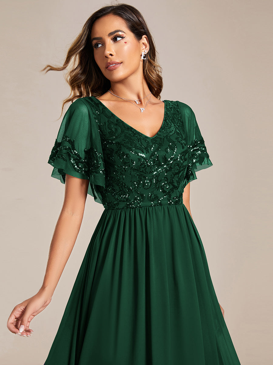Color=Dark Green